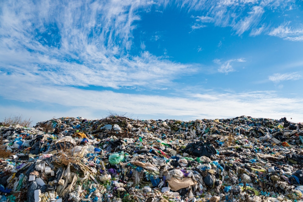 See image of landfill - discarica di rifiuti
